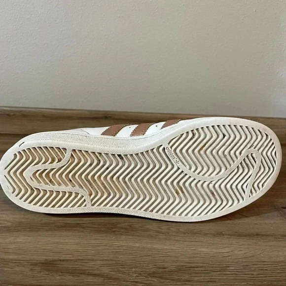 Adidas Superstar Women's Sz 6.5 - Picture 5 of 10